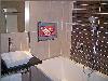 mirro tv bathroom  7